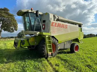 CLAAS Lexion 420