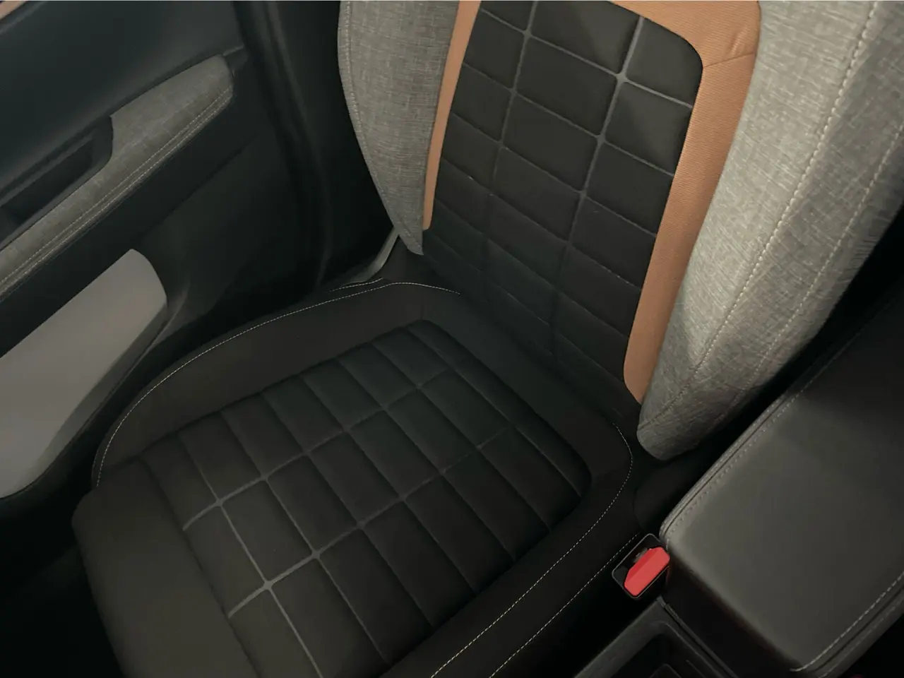 Billede 11 - Citroën ë-C3 Aircross 44 Plus