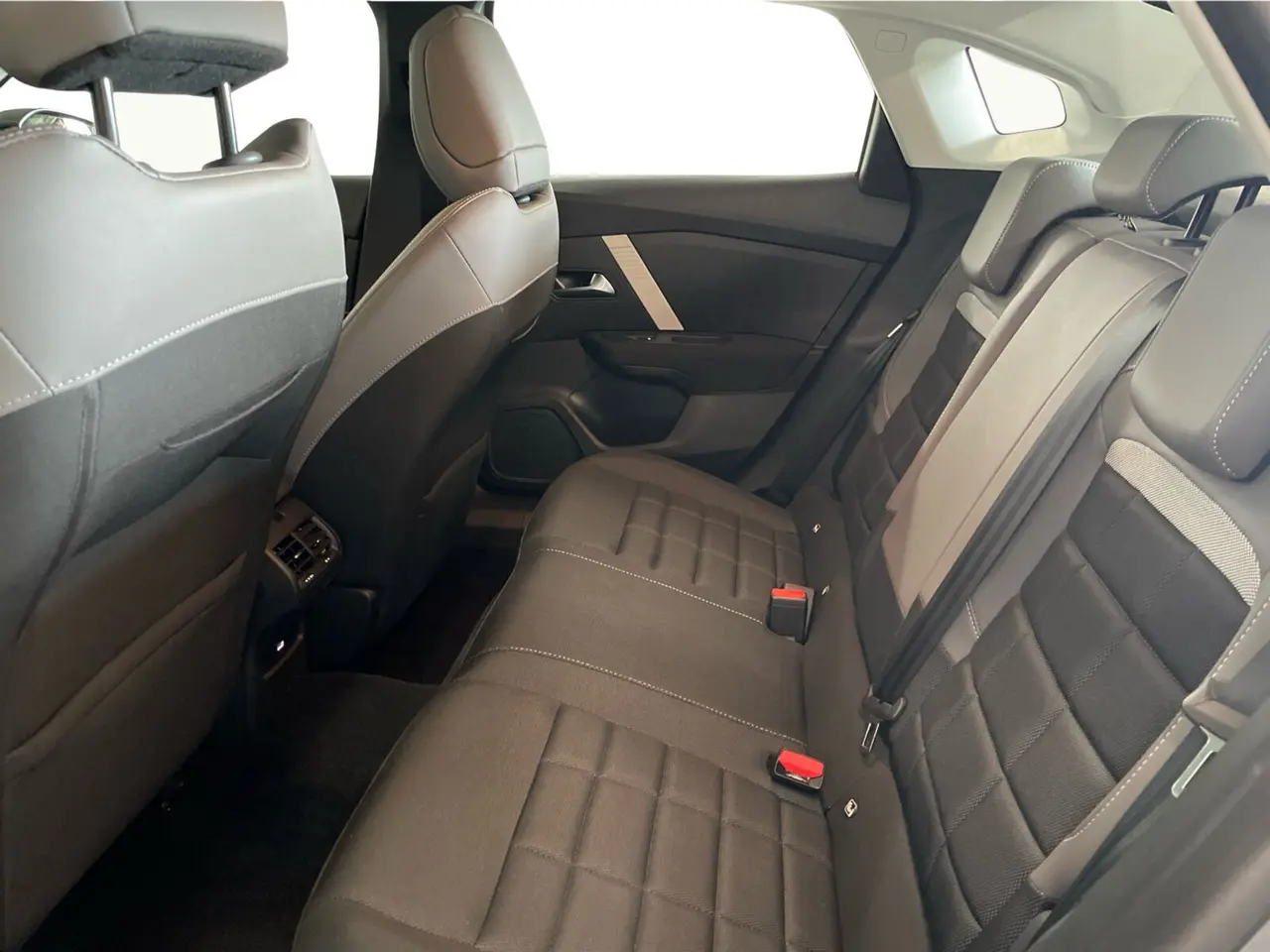 Billede 12 - Citroën ë-C4 X 54 Plus