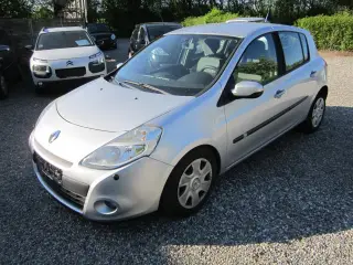 Renault Clio 1,2 16V Pack 75HK 5d