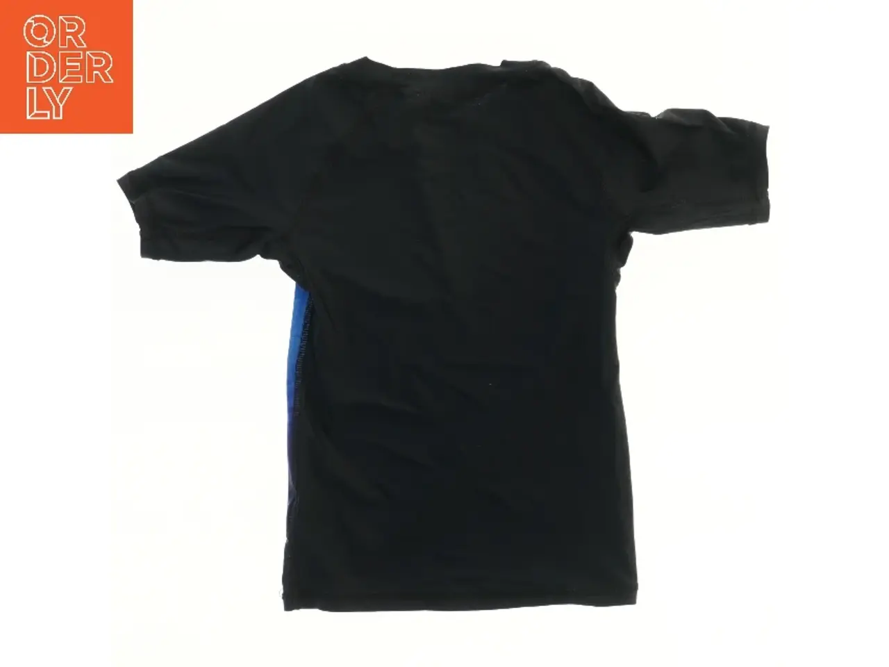 Billede 1 - Børne UV-bluse med hajmotiv fra Molo (str. 110)
