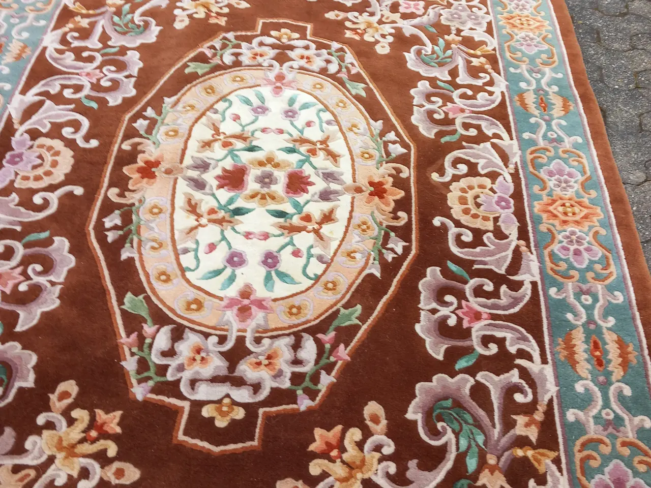 Billede 2 - Tæppe. 250 x 170 cm