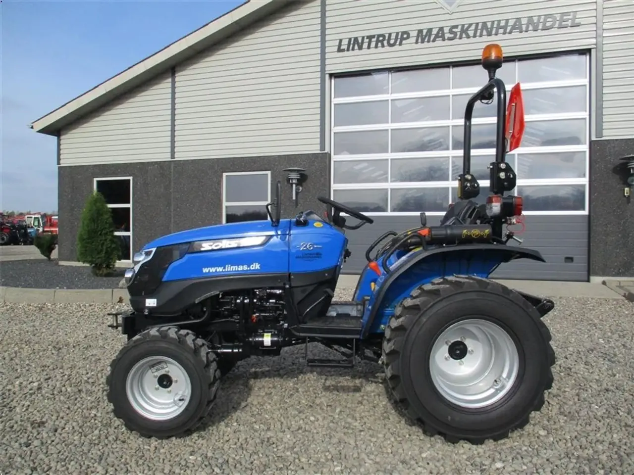 Billede 11 - Solis 26 6+2 gearmaskine med Servostyrring og Industri hjul