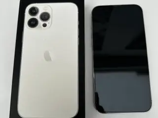 iPhone 13 Pro Max 128GB Sølv/Hvid(Som ny, kasse)