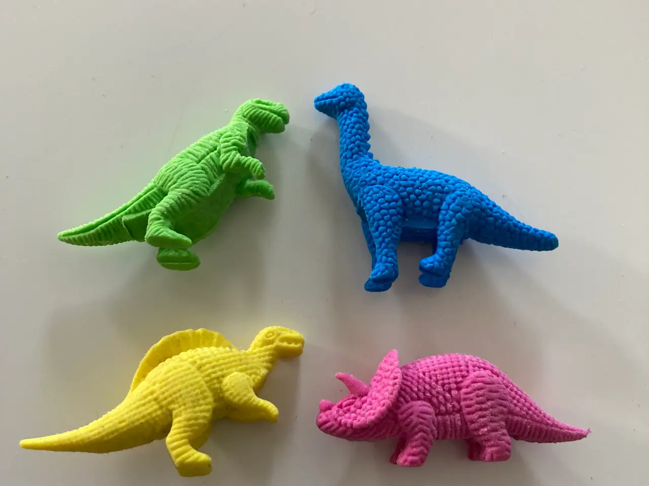 Billede 1 - Viskelædere - 2 x 4 stk. dinosaurer 