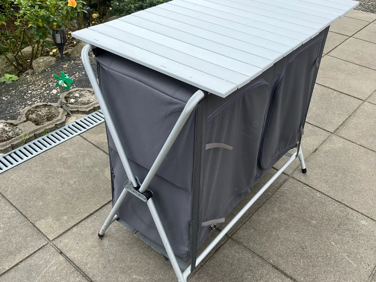 Billede 2 - Campingbord/reol til fortelt