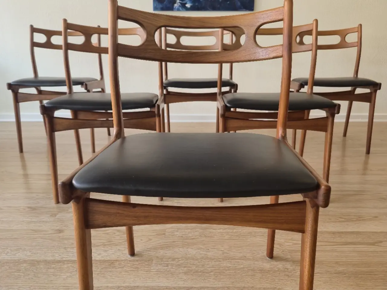 Billede 2 - 6 stk nyrenoverede Johannes Andersen teak stole