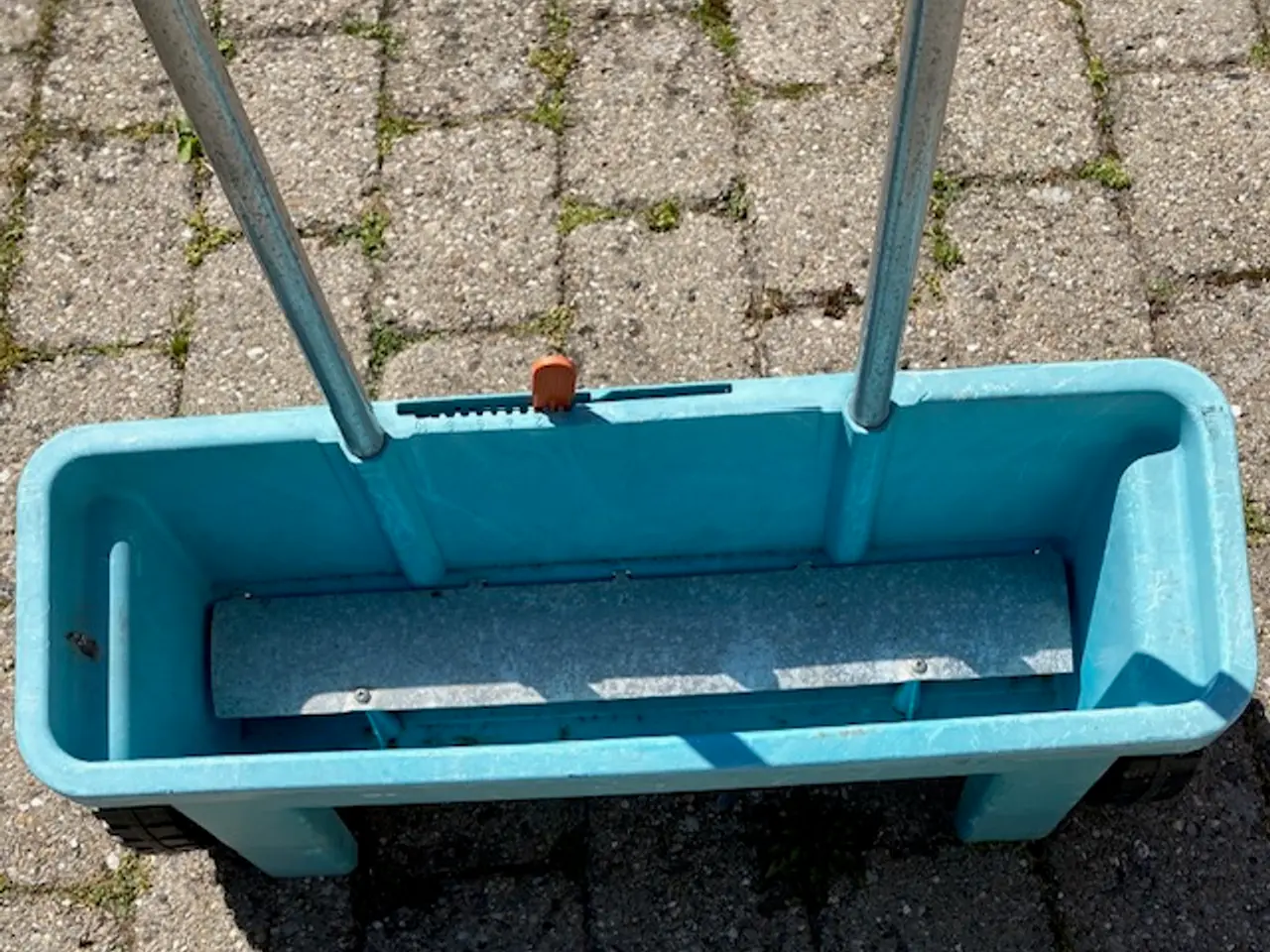 Billede 1 - Salt spreder.