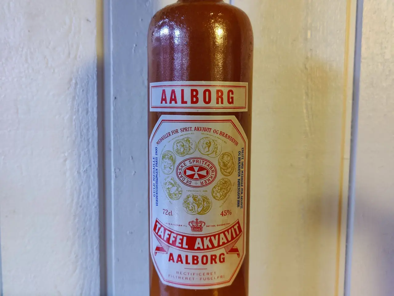 Billede 3 - Sjælden Taffel akvavit flaske