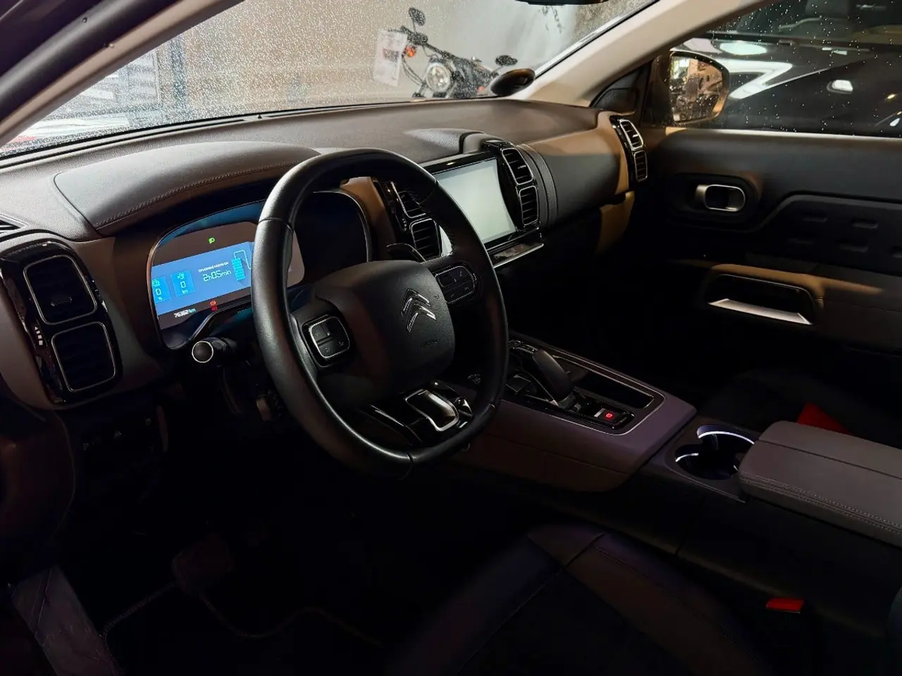 Billede 9 - Citroën C5 Aircross 1,6 Hybrid SkyLine Black Edition EAT8
