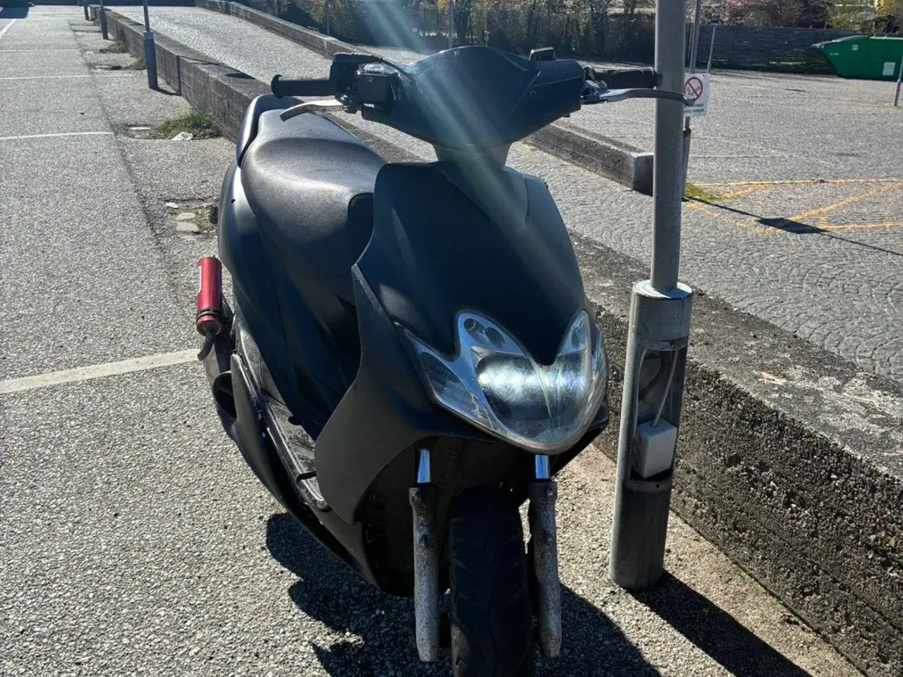 Billede 2 - Yamaha jog r