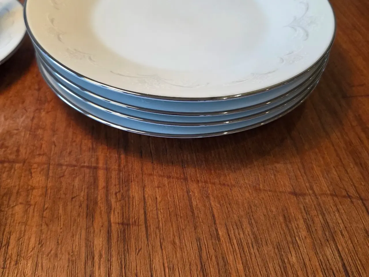 Billede 11 - Smukt Noritake Casablanca (6842) kaffestel 