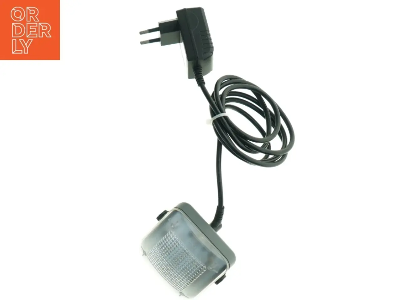 Billede 2 - Lampe til 220v (str. 8 x 7 cm) TV “ snydelampe”