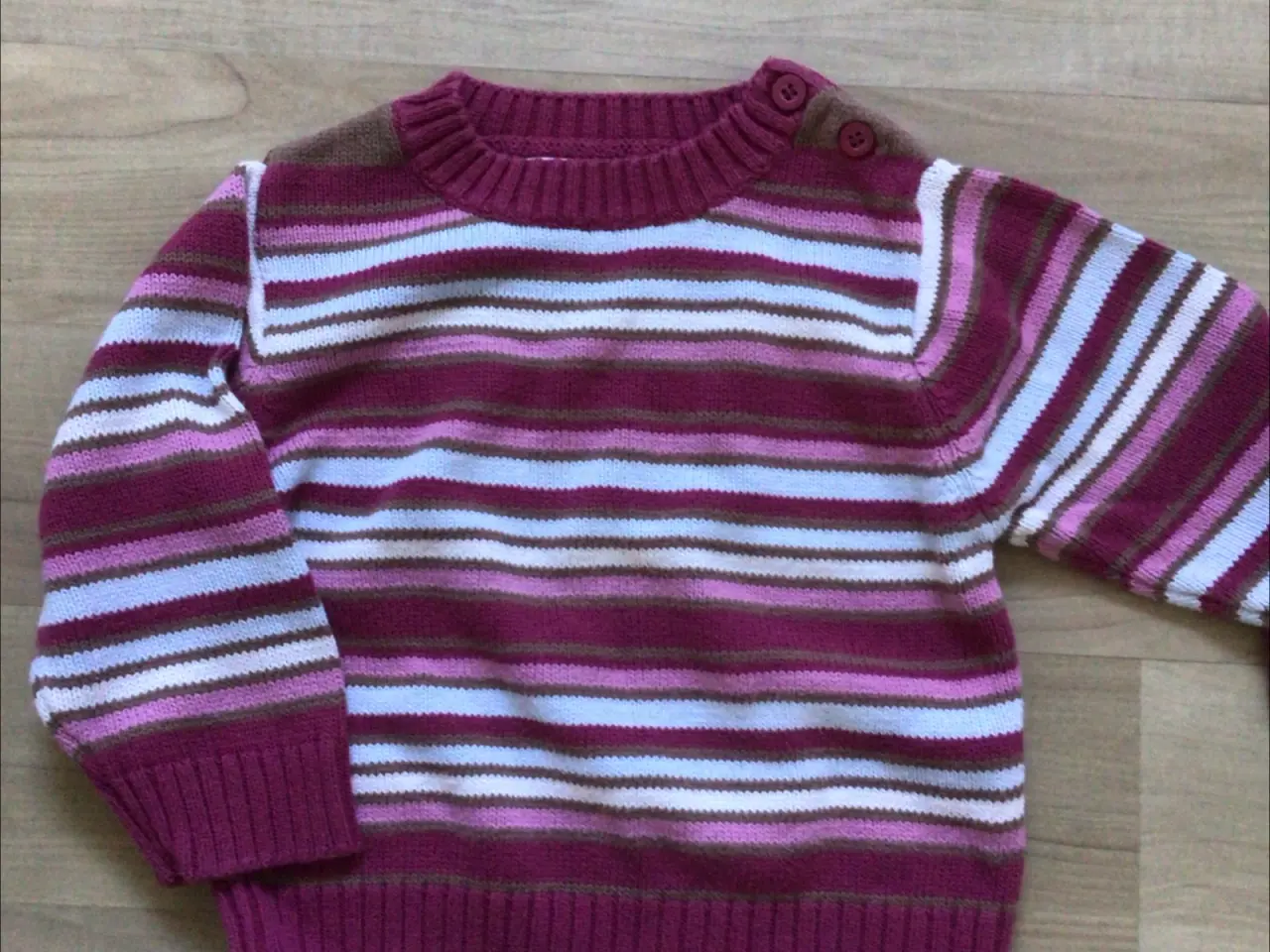 Billede 4 - Fløjs bukser og sweatshirt str80