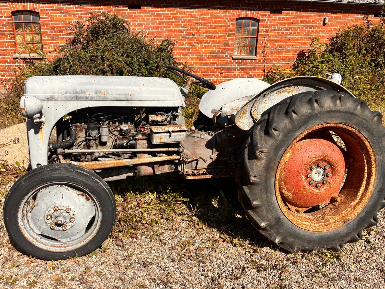 Billede 1 - Gammel Massey Ferguson
