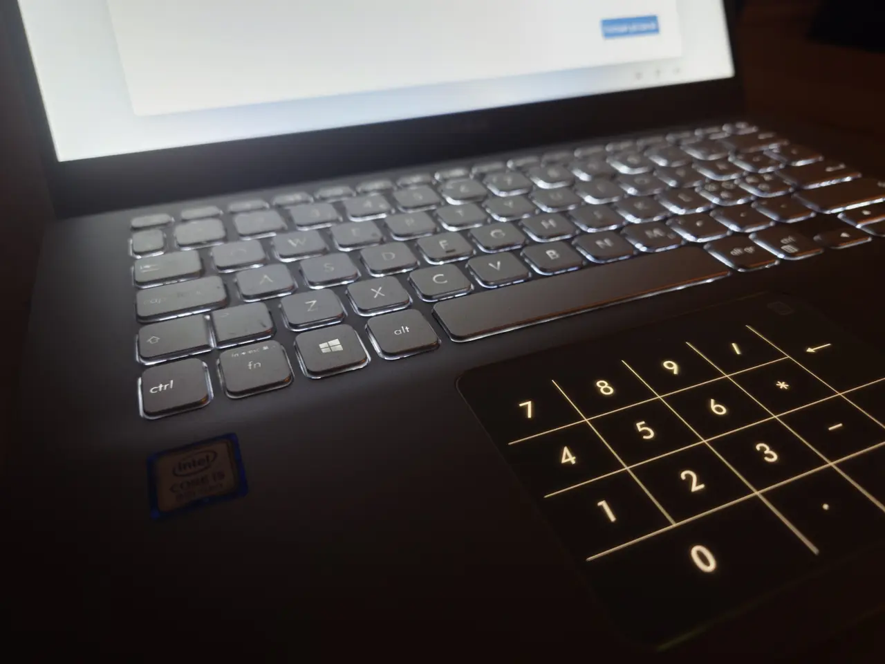 Billede 1 - Asus VivoBook 14 super studiebærbar med ny batteri