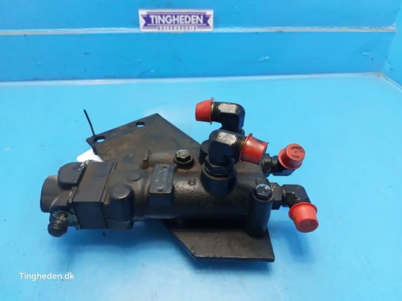 Billede 3 - Valmet 8050 Hydraulikventil 0 538 003 337