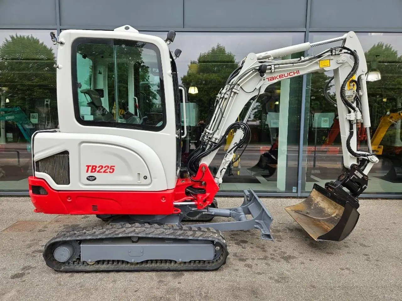 Billede 2 - Takeuchi TB 225