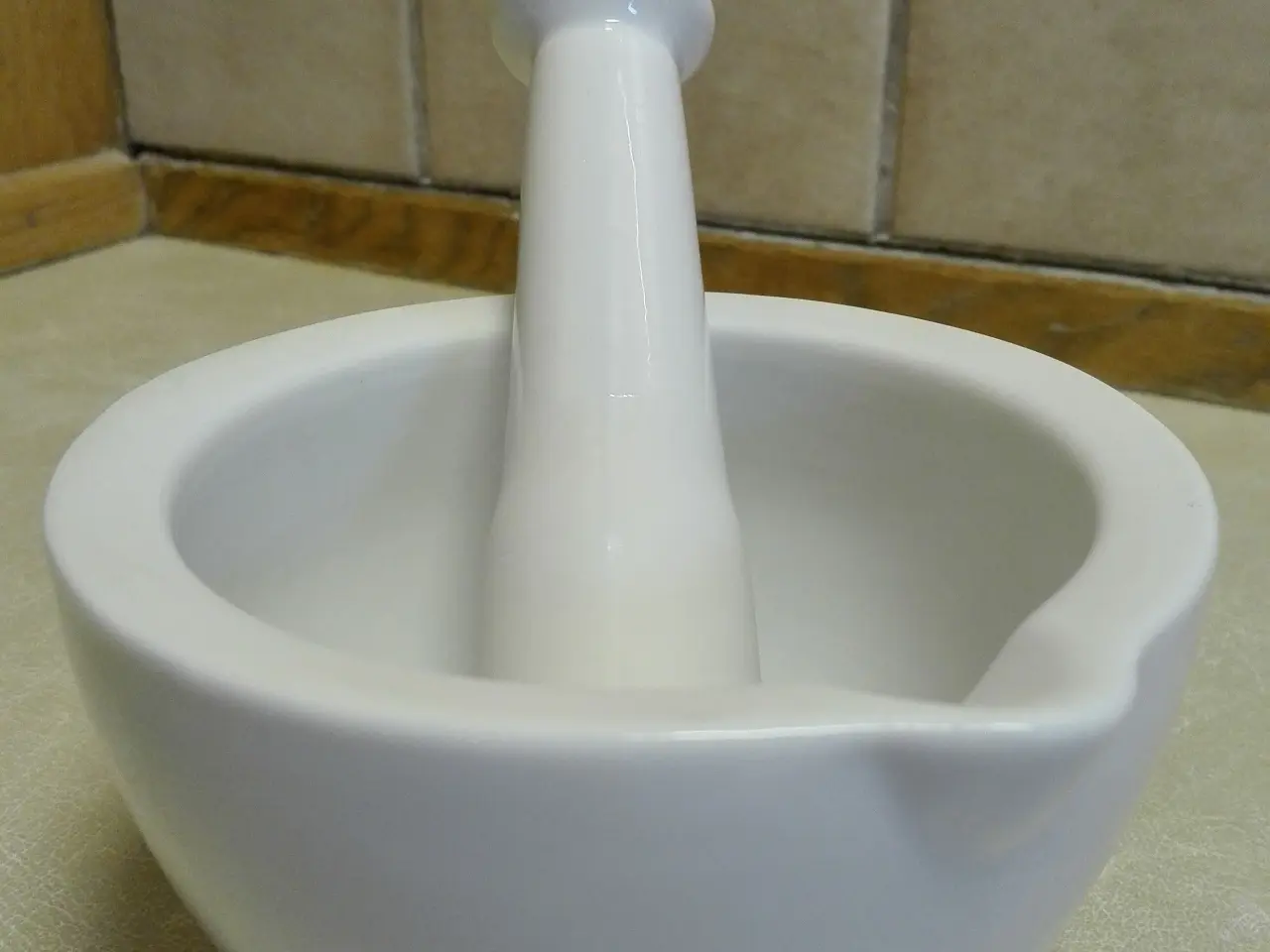 Billede 2 - Morter i porcelæn mrk. Galzone