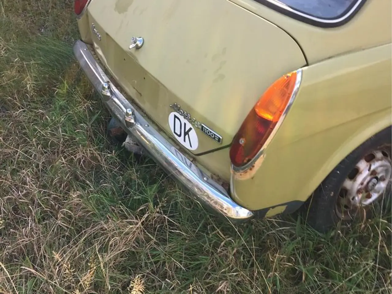 Billede 2 - Morris Marina. KØBES
