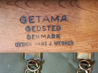 Wegner Sofa med 2 lænestole og bord