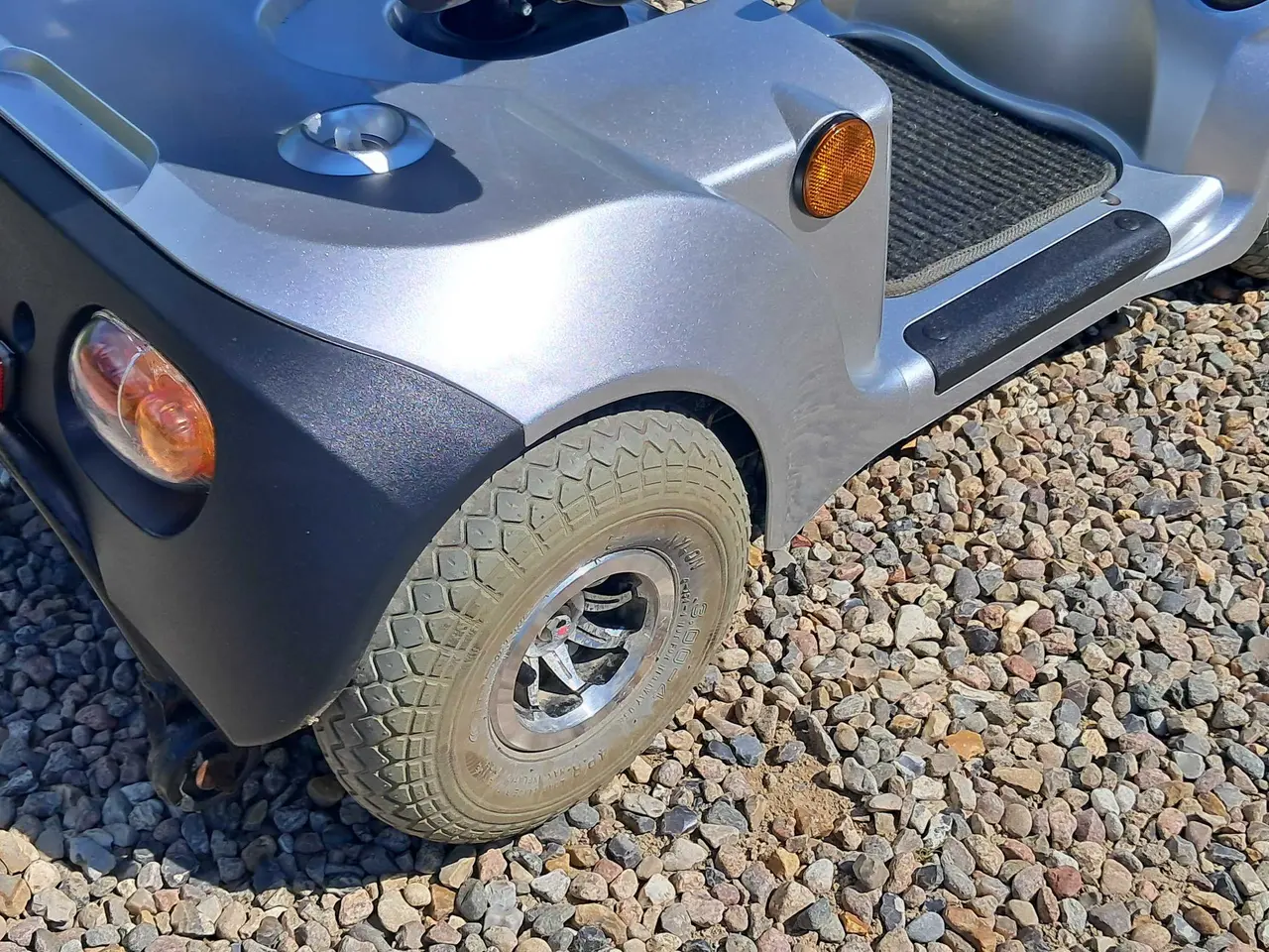 Billede 4 - 4-hjulet elscooter med nye batterier