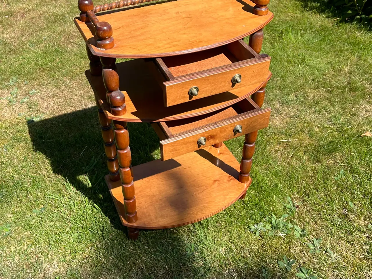 Billede 2 - Entré bord / sengebord