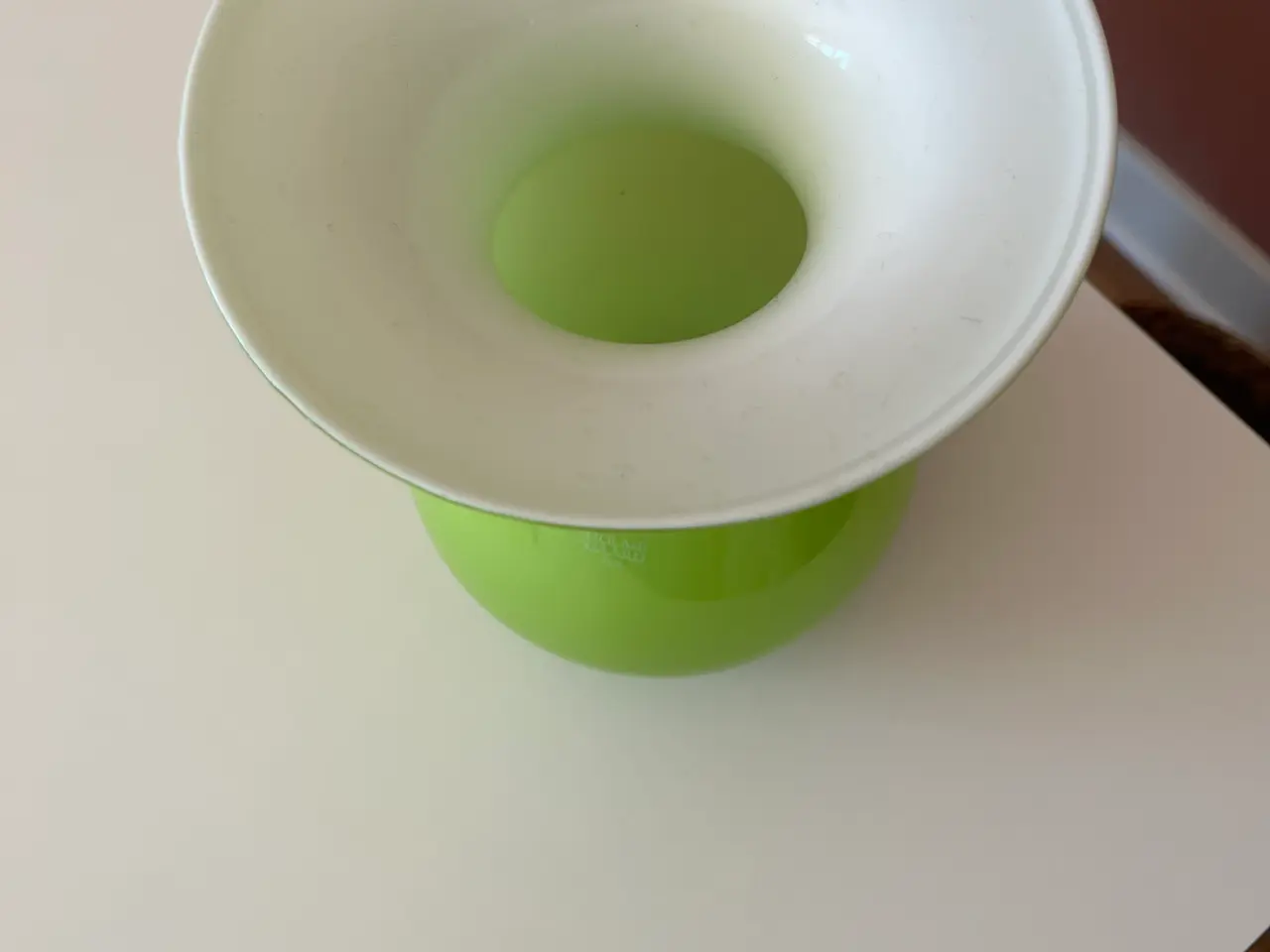 Billede 2 - Holmgaard lime grøn som ny
