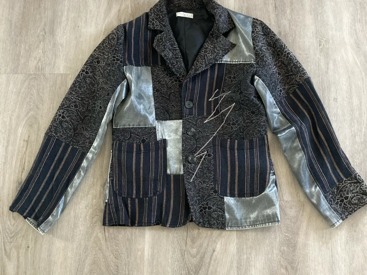 Billede 1 - Blazer i str. L