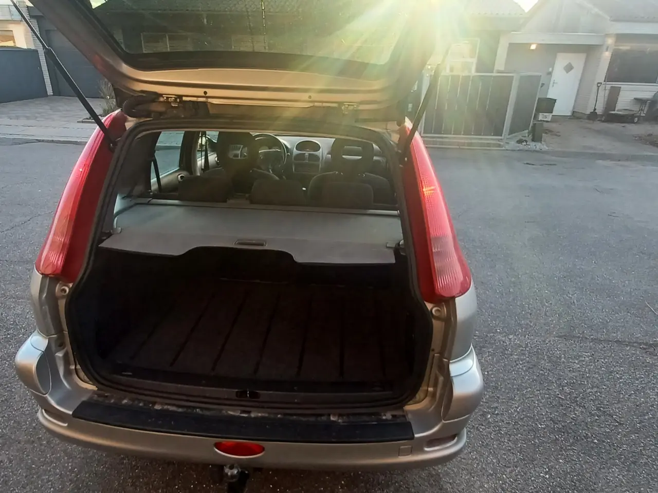 Billede 5 - 206 sw 1,6 16v