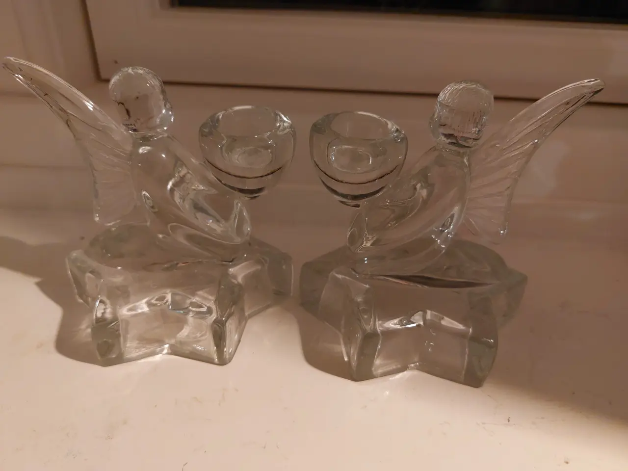 Billede 2 - To englestager i glas