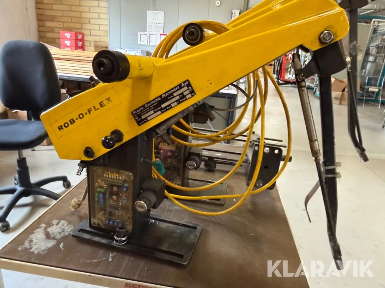Billede 8 - Indløbsrobotter Plastic Recycling Machinery KIR 270 tvangstyrede 2 styk