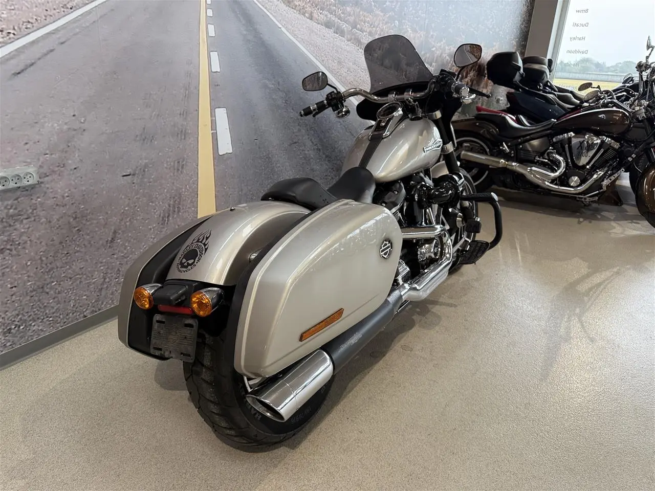 Billede 5 - Harley-Davidson FLSB Sport Glide 107"