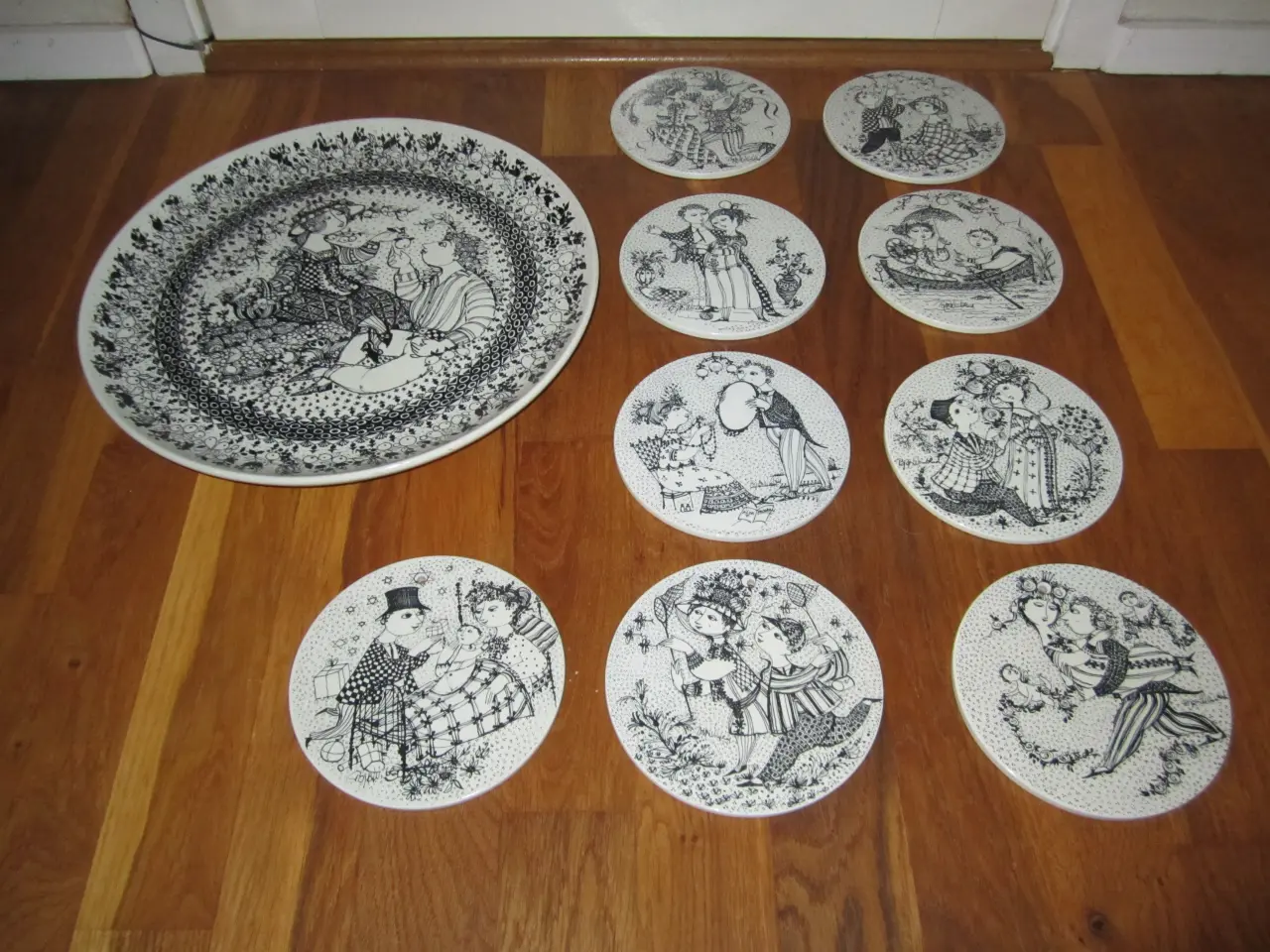 Billede 3 - BYD. Smukt BJØRN WIINBLAD. Fad og Platter.