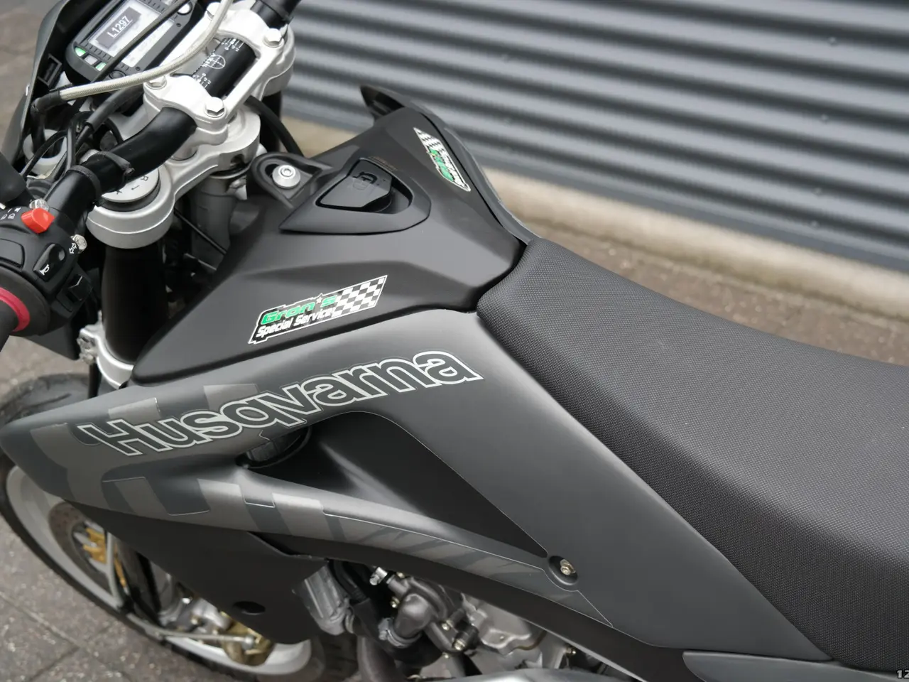 Billede 23 - Husqvarna SM 610 IE MC-SYD       BYTTER GERNE