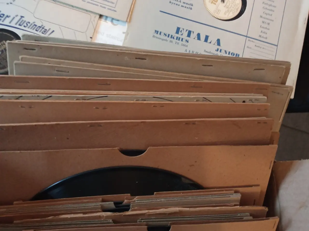 Billede 2 - En stak ældre 78er lp plader