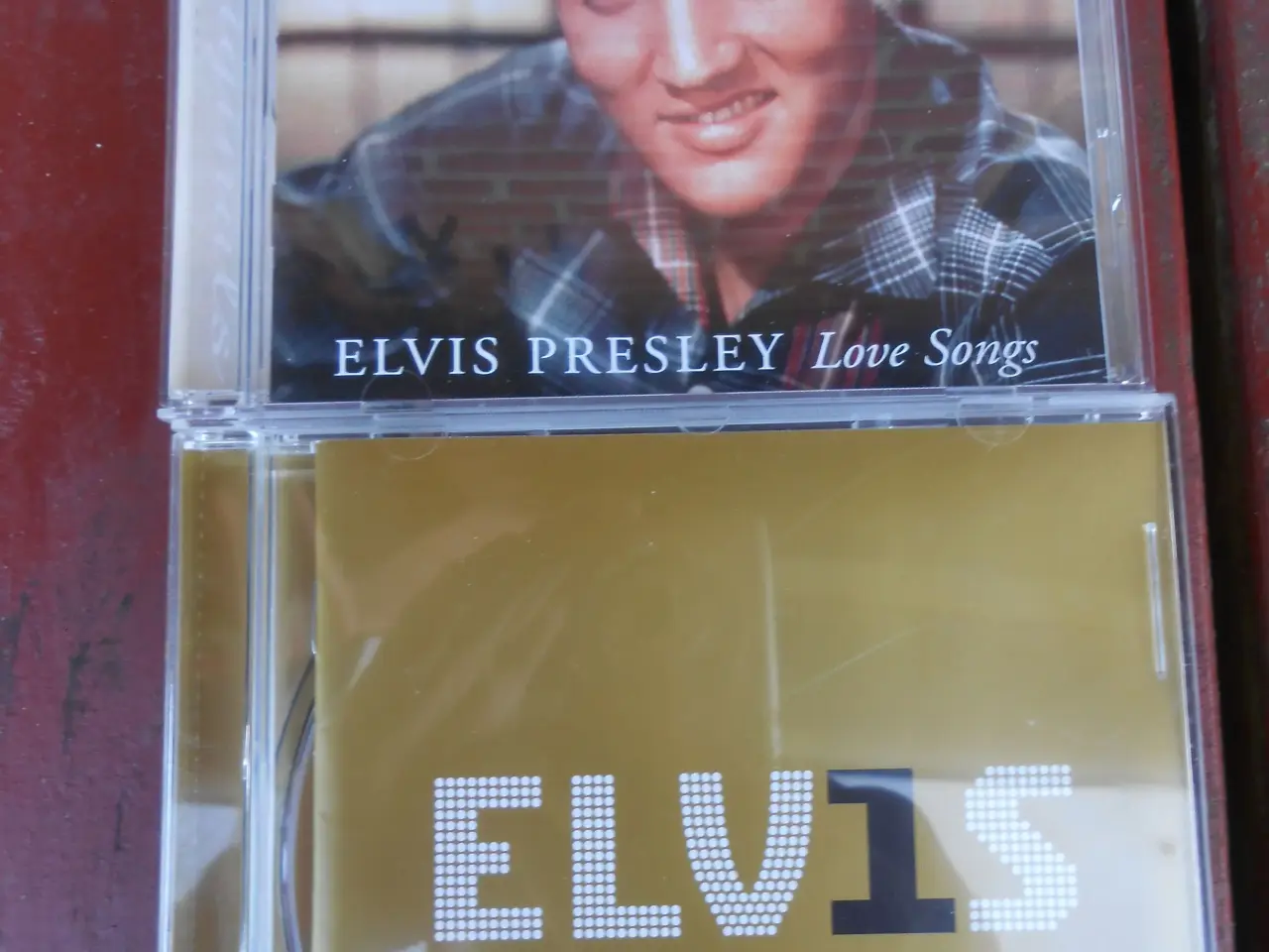 Billede 8 -    Elvis The King. og Bogen om Elvis.