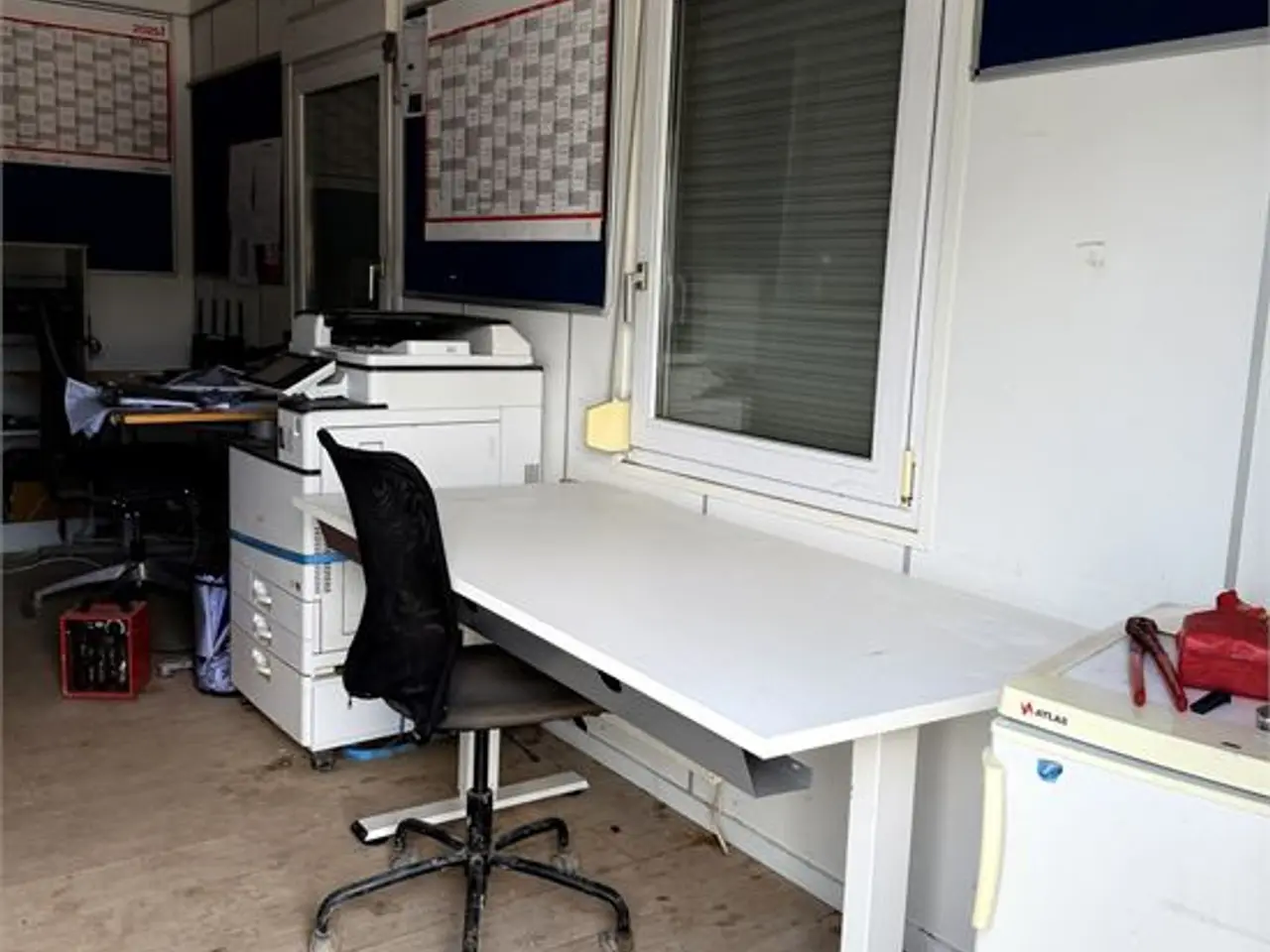 Billede 3 - ABC Kontor container - Office container with printer and desk.