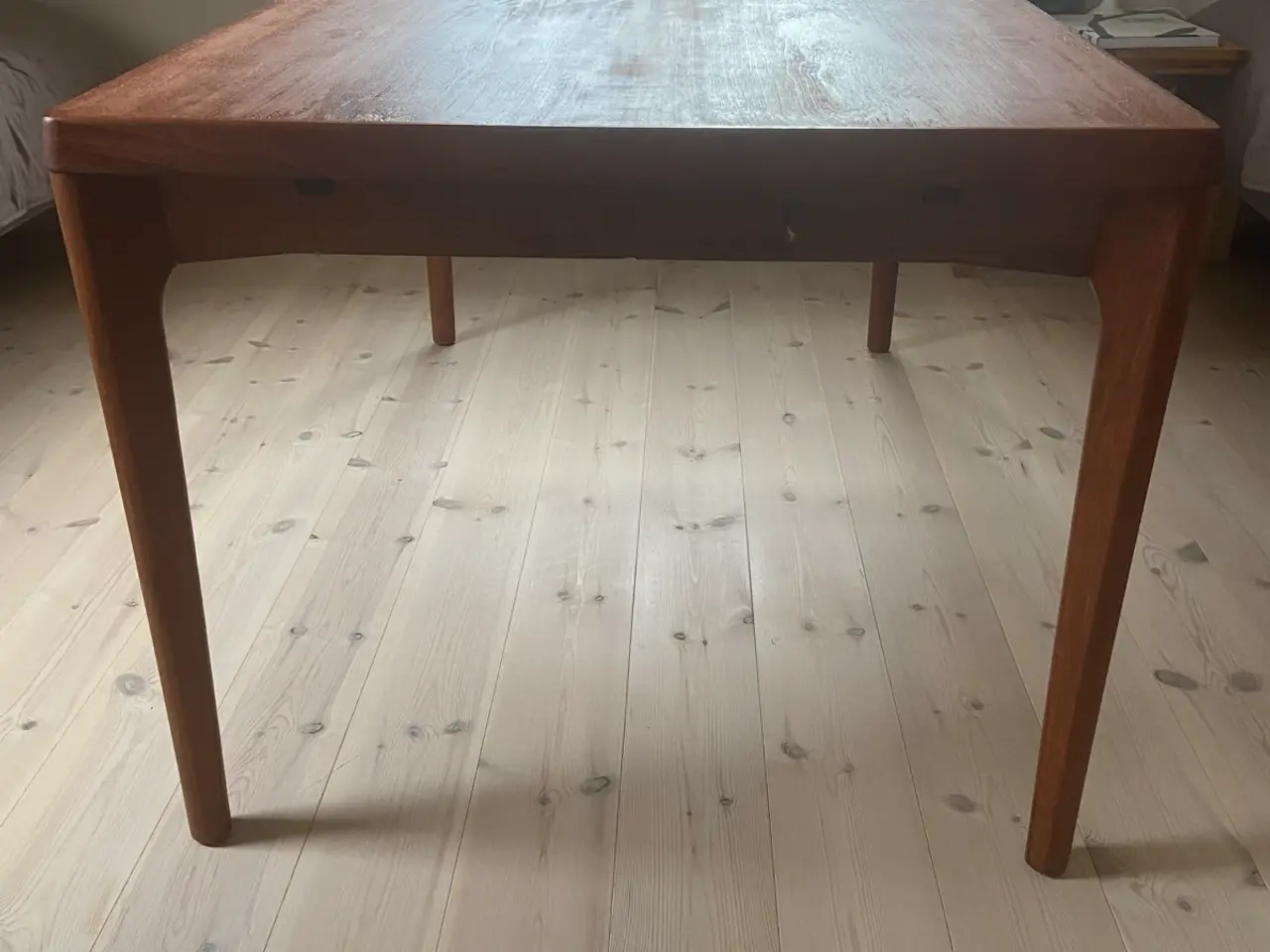 Billede 1 - Spisebord teakfiner