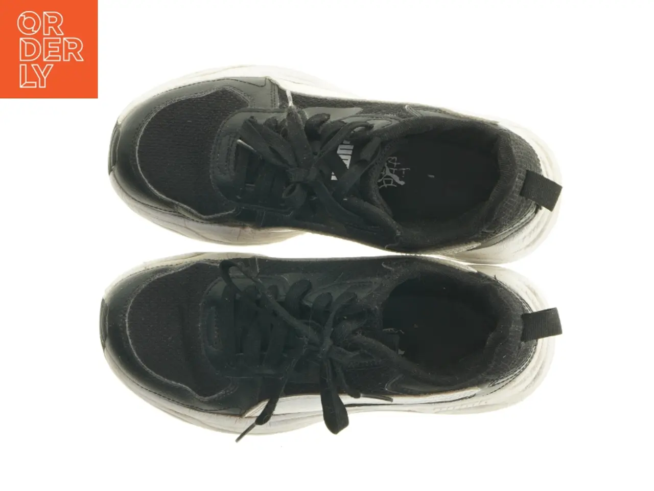 Billede 5 - Sorte sneakers fra Puma (str. 38 )