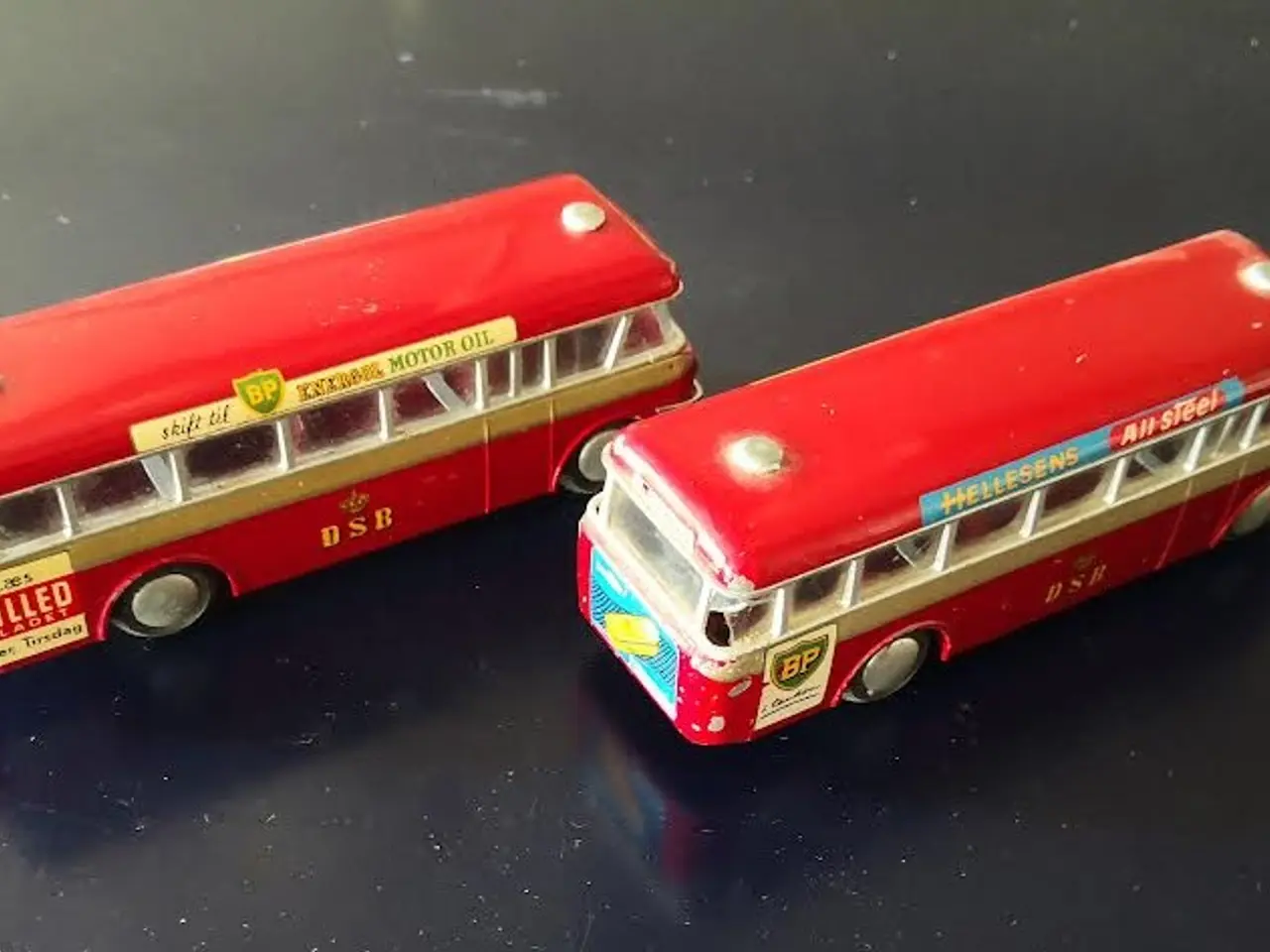 Billede 2 - To Terknobiler - volvobusser fra 1955