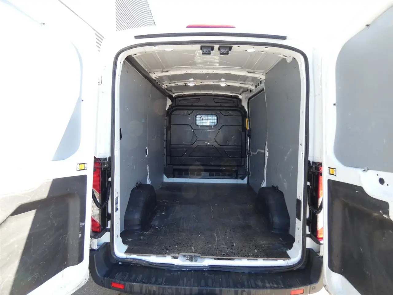 Billede 7 - Ford Transit 350 L2H2 2,0 TDCi Trend 130HK Van 6g