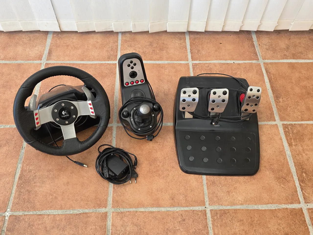 Billede 1 - G27 Logitech Velholdt 