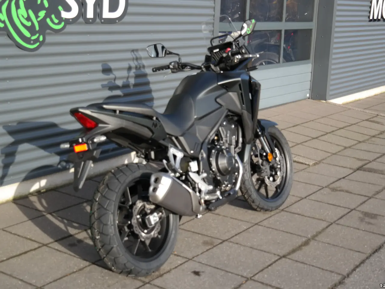 Billede 3 - Honda NX 500 MC-SYD       BYTTER GERNE