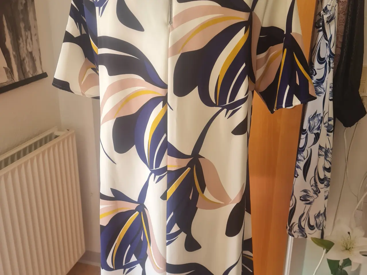 Billede 3 - Ny kjole str 44 M&S collection