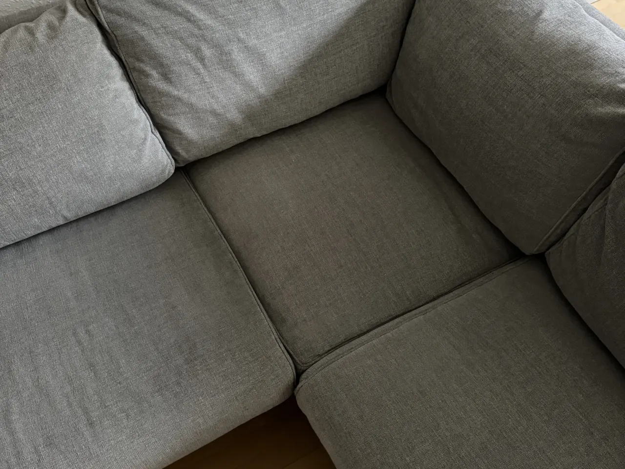 Billede 5 - Lækker blød grå sofa 