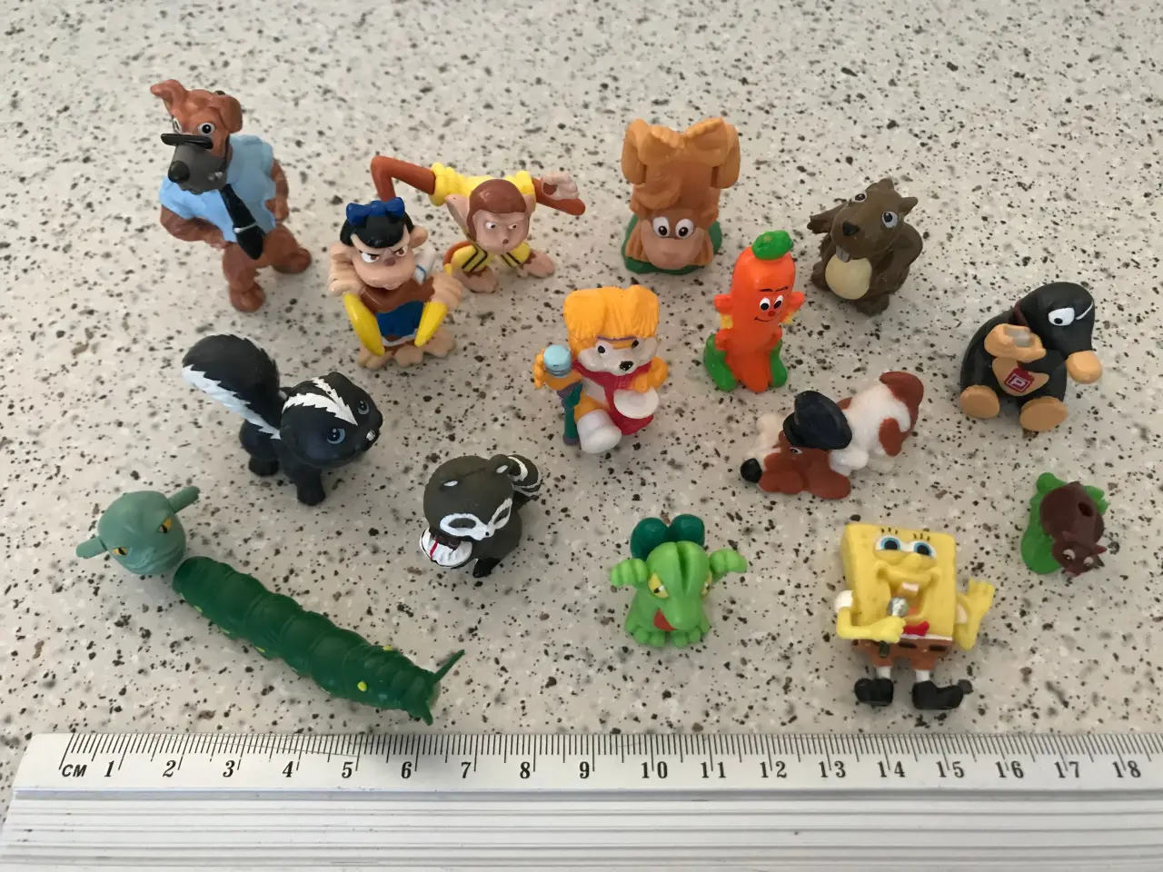 Billede 2 - MINIfigur (16 stk). Perfekt til Julekalender.