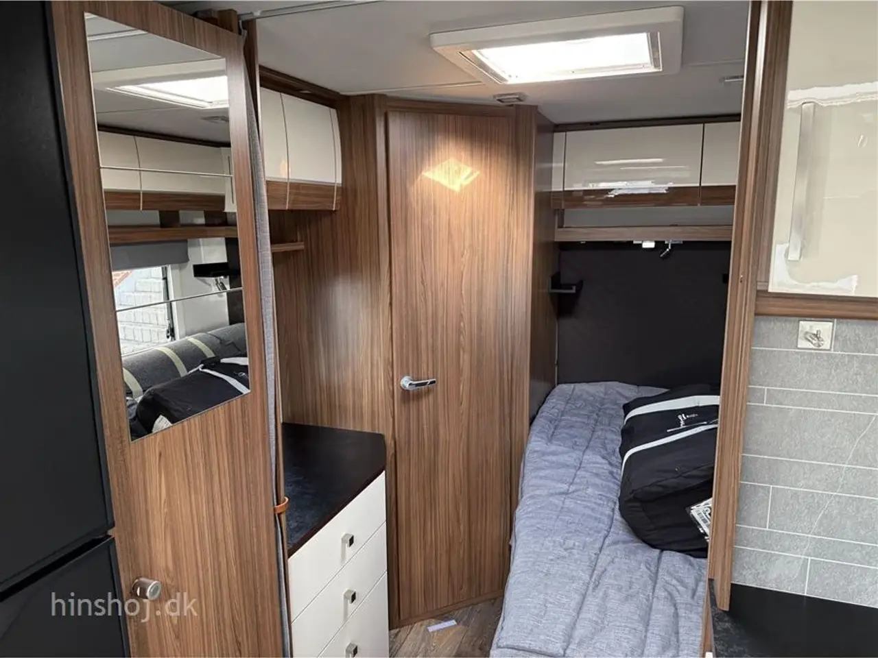 Billede 13 - 2021 - Polar Customized 590 CTH VK Luksus vintervogn med masser af udstyr fra Hinshøj Caravan A/S