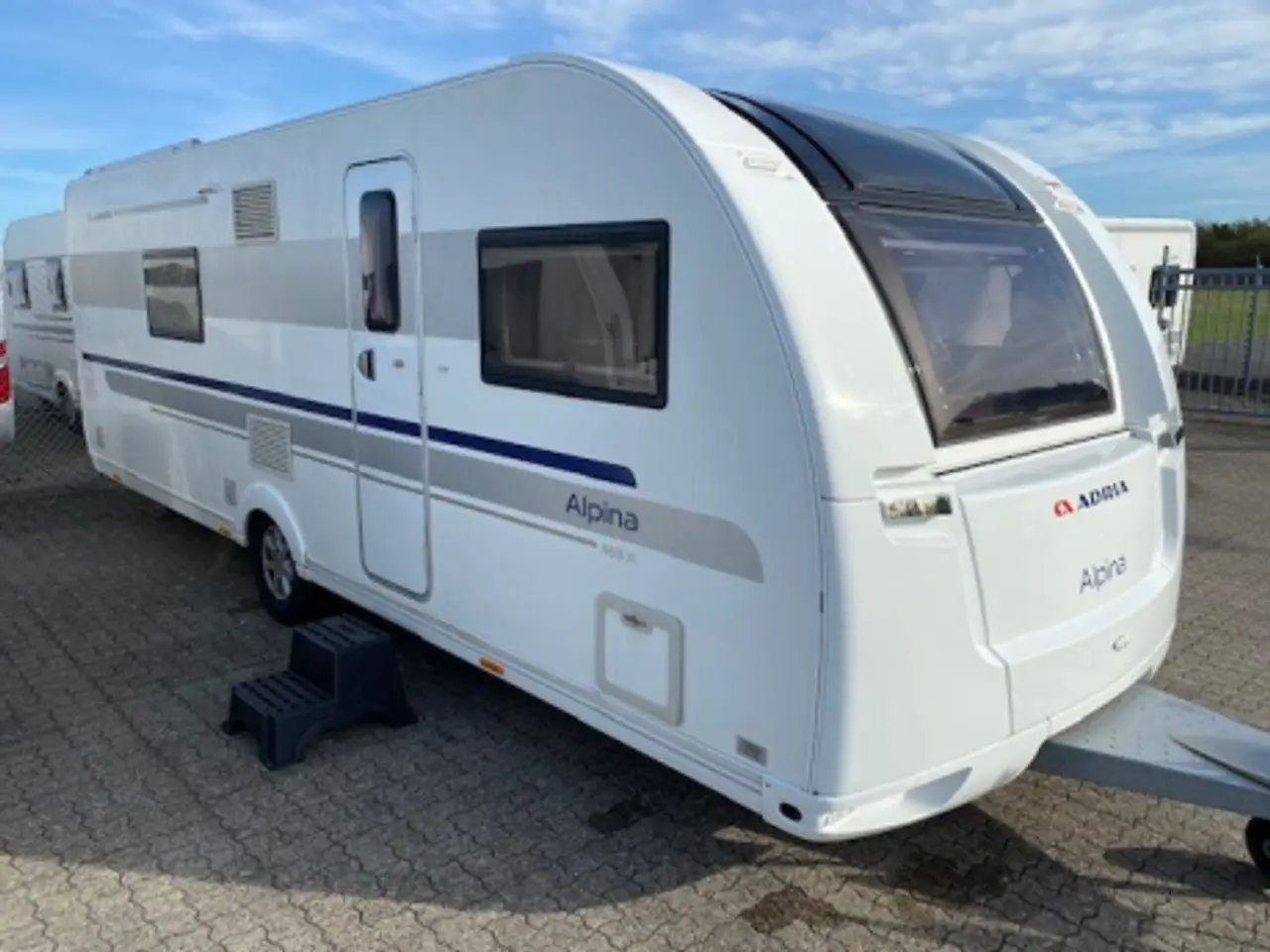 Billede 1 - Adria Alpina 663 UK