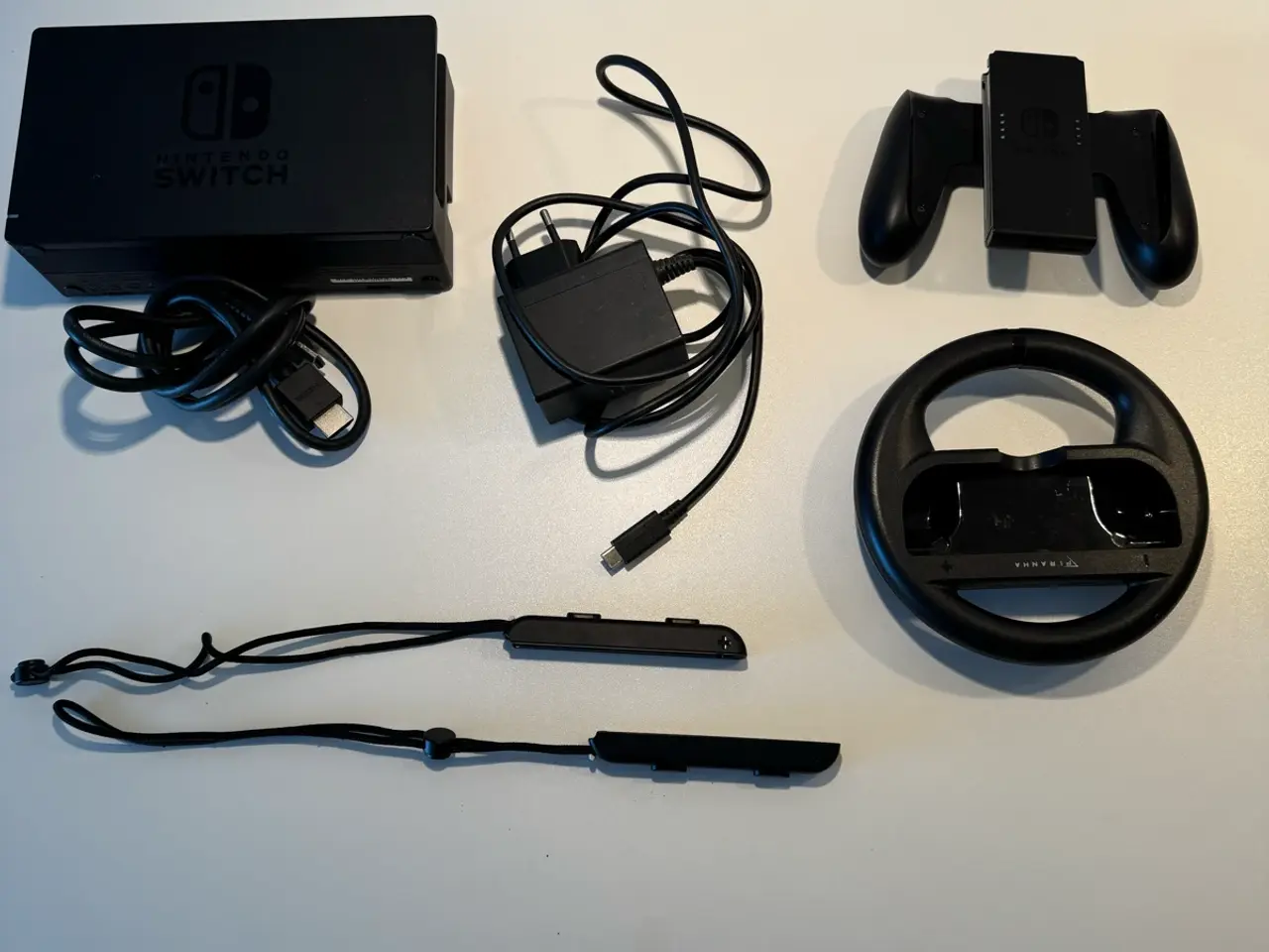 Billede 2 - Nintendo Switch V2 (2019) + 4 spil + tilbehør
